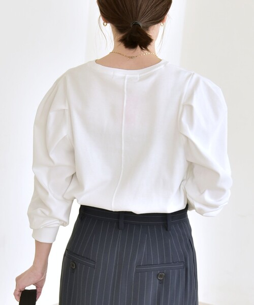 quaranciel(カランシエル)の「quaranciel:〈洗濯機可能〉パワーショルダー クルーネック プルオーバー(Tシャツ/カットソー・レディース・ホワイト/ブラック・ONE SIZE)」の9枚目の写真
