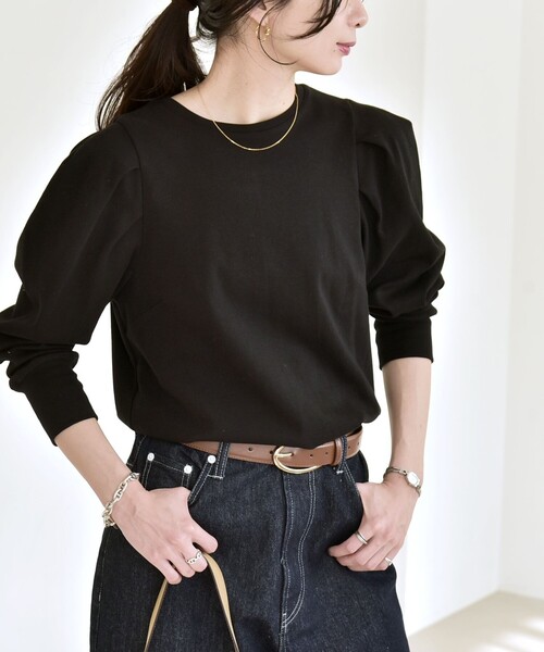 quaranciel(カランシエル)の「quaranciel:〈洗濯機可能〉パワーショルダー クルーネック プルオーバー(Tシャツ/カットソー・レディース・ホワイト/ブラック・ONE SIZE)」の13枚目の写真