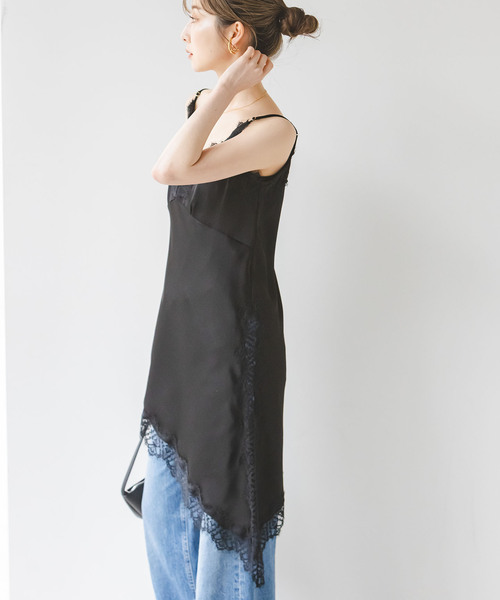 Noble（ノーブル）の「ルナサテンレースアシンメトリーキャミ（キャミソール・レディース・ブラック/ホワイト・FREE）」の9枚目の写真