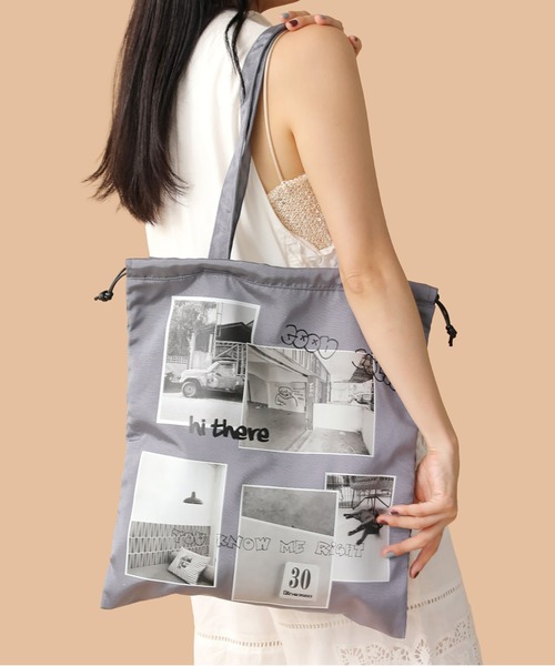 CONTROL FREAK / CTFK(コントロールフリーク)の「CONTROL FREAK / CTFK(コントロールフリーク)Jurnal Photos バッグ(トートバッグ・レディース・ベージュ/グレー・FREE)」の2枚目の写真
