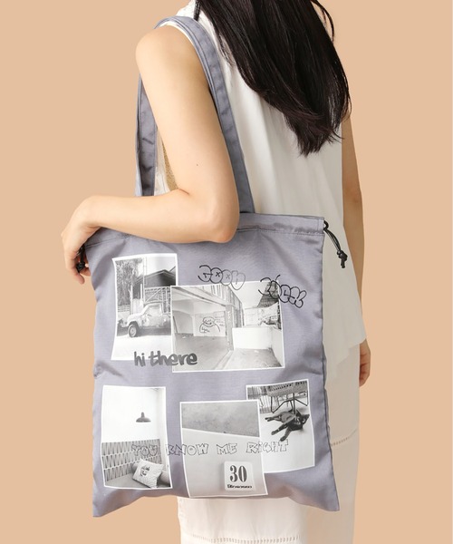 CONTROL FREAK / CTFK(コントロールフリーク)の「CONTROL FREAK / CTFK(コントロールフリーク)Jurnal Photos バッグ(トートバッグ・レディース・ベージュ/グレー・FREE)」の4枚目の写真