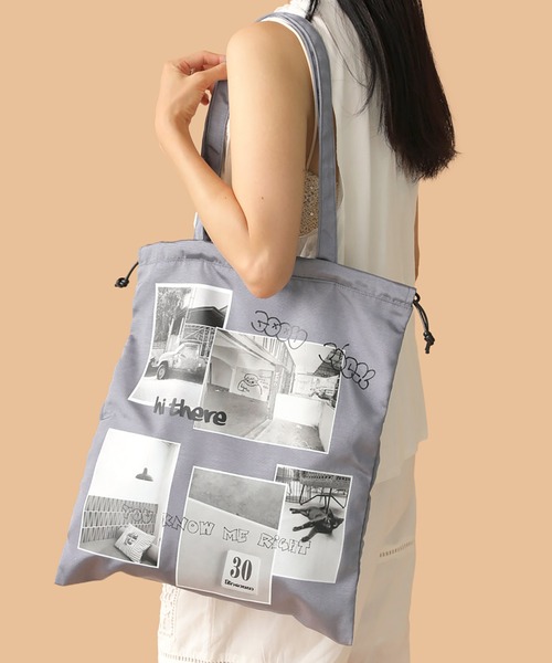 CONTROL FREAK / CTFK(コントロールフリーク)の「CONTROL FREAK / CTFK(コントロールフリーク)Jurnal Photos バッグ(トートバッグ・レディース・ベージュ/グレー・FREE)」の6枚目の写真