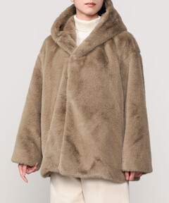 金釦ミディアム丈ファーコート（その他アウター）｜Chico（チコ）の