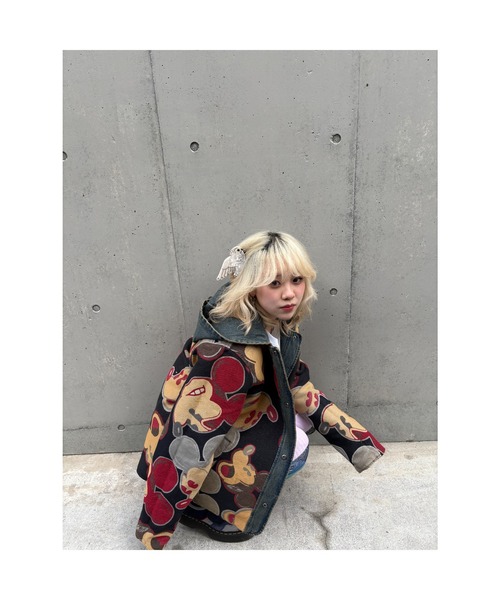 Desigual（デシグアル）の「ミッキーマウス リバーシブル デニムコート / ビッググラフィック（デニムジャケット・メンズ・ブルー・S/M/L/XL）」の10枚目の写真