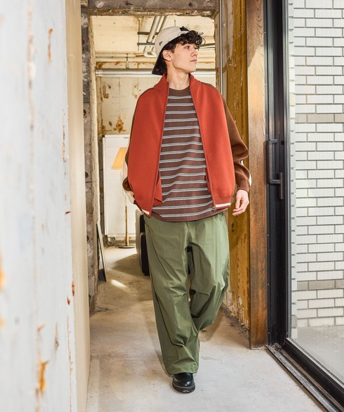 niko and...（ニコアンド）の「ニットトラックジャケット（ブルゾン・メンズ・ブラック/アイボリー/オレンジ/グリーン・MEDIUM/LARGE）」の9枚目の写真