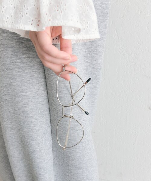 mystic(ミスティック)の「ウェリントンメガネ(メガネ・レディース・シルバー・ONE SIZE)」の4枚目の写真