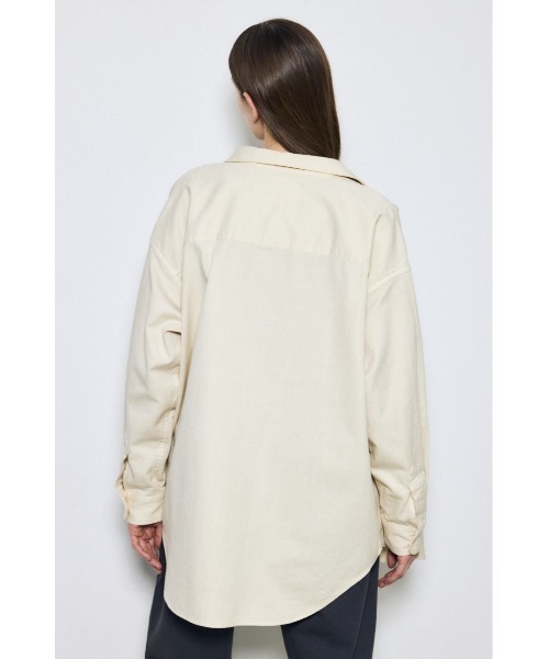 AZUL by moussy（アズールバイマウジー）の「アーバンリラックスコットンシャツ（シャツ/ブラウス・レディース・アイボリー/ライトブルー/カーキ/ベージュ/ライトブラック・SMALL/MEDIUM）」の11枚目の写真