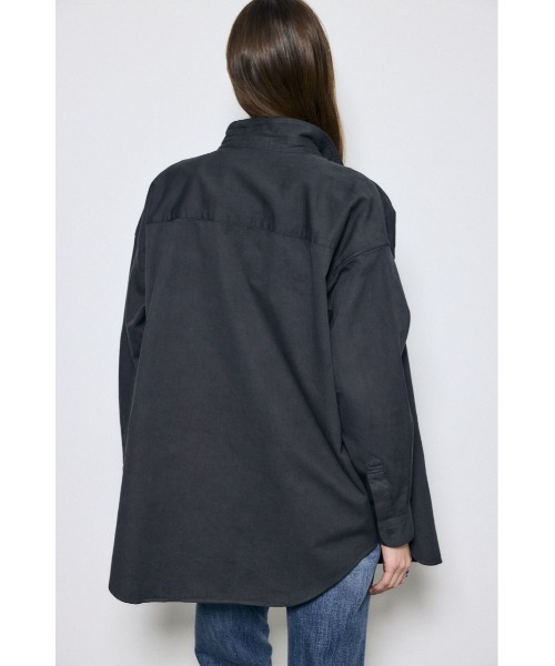 AZUL by moussy（アズールバイマウジー）の「アーバンリラックスコットンシャツ（シャツ/ブラウス・レディース・アイボリー/ライトブルー/カーキ/ベージュ/ライトブラック・SMALL/MEDIUM）」の22枚目の写真