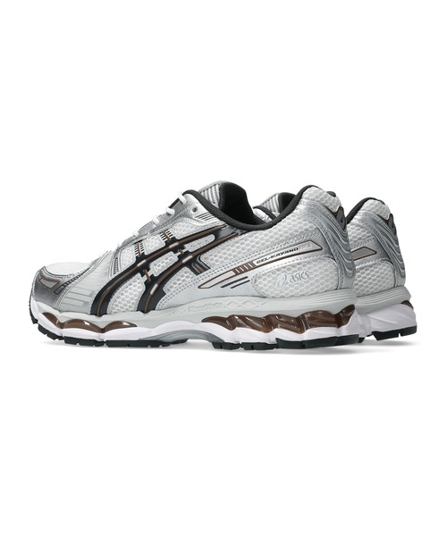 ASICS(アシックス)の「GEL-KAYANO 12.1 / ゲルカヤノ 12.1(スニーカー・メンズ・ホワイト×シルバー・28/23.5/26.5/27/29/23/24/27.5/26/25/24.5/28.5/29.5/25.5)」の6枚目の写真