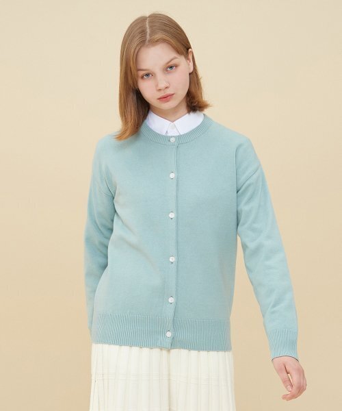 BLOND9(ブロンドナイン)の「LOUIE BASIC ROUND NECK CARDIGAN_MINT(カーディガン/ボレロ・レディース・ミント・MEDIUM/SMALL)」の1枚目の写真