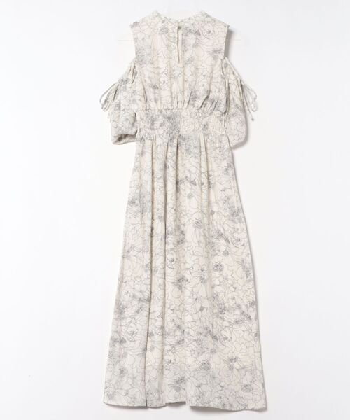 CLEAR BASIC（クリアベーシック）の「【低身長対応／サイズ展開あり】花柄オープンショルダーフレアワンピース[大人 フェミニン 上品 オケージョン]≪新作≫（ワンピース・レディース・ブラック/アイボリー・F/PF）」の13枚目の写真