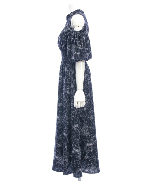 CLEAR BASIC（クリアベーシック）の「【低身長対応／サイズ展開あり】花柄オープンショルダーフレアワンピース[大人 フェミニン 上品 オケージョン]≪新作≫（ワンピース・レディース・ブラック/アイボリー・F/PF）」の21枚目の写真