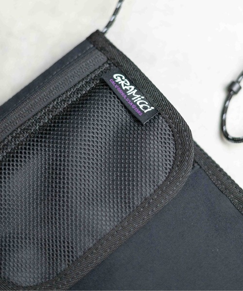 Gramicci（グラミチ）の「【GRAMICCI(グラミチ) 】CORDURA NECK POUCH（ショルダーバッグ・メンズ・オリーブ/ブラック・FREE）」の13枚目の写真