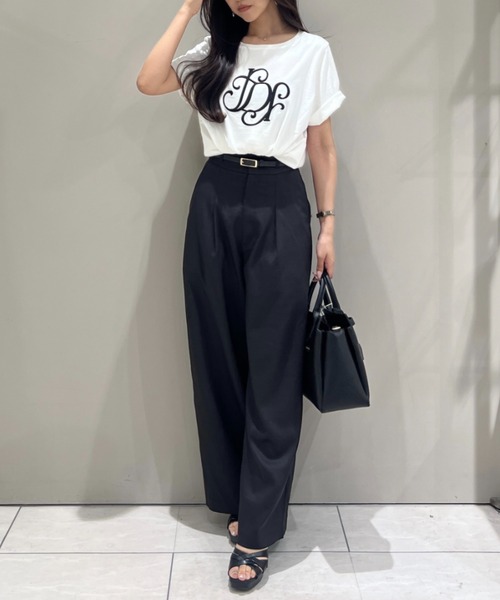 rienda（リエンダ）の「【森香澄さん着用】RDロゴTシャツ　春服　夏服（Tシャツ/カットソー・レディース・ライトピンク/ライトブルー/ブラック/レッド系その他/ホワイト/その他2/ゴールド系その他/ベージュ・FREE）」の17枚目の写真