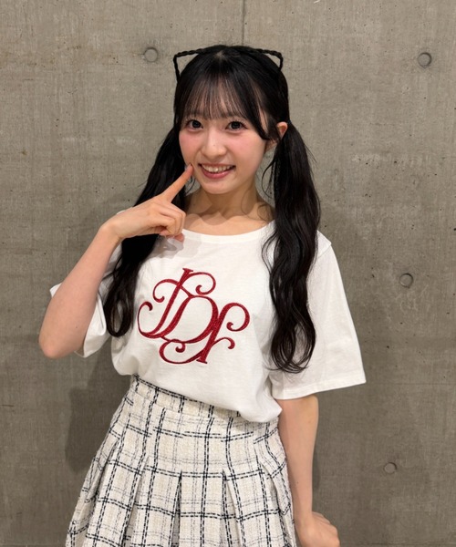 rienda(リエンダ)の「【森香澄さん着用】RDロゴTシャツ 春服 夏服(Tシャツ/カットソー・レディース・ライトピンク/ライトブルー/ブラック/レッド系その他/ホワイト/その他2/ゴールド系その他/ベージュ・FREE)」の20枚目の写真