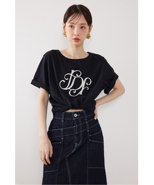 rienda(リエンダ)の「【森香澄さん着用】RDロゴTシャツ 春服 夏服(Tシャツ/カットソー・レディース・ライトピンク/ライトブルー/ブラック/レッド系その他/ホワイト/その他2/ゴールド系その他/ベージュ・FREE)」の9枚目の写真