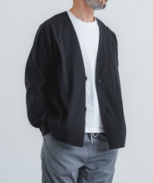 quadro（クオドロ）の「ハイブリッドストレッチリネンノーカラージャケット（ノーカラージャケット）」