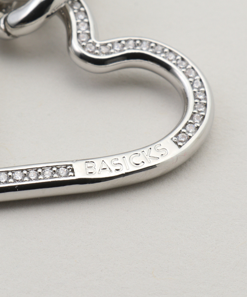 BASICKS（ベイシックス）の「BASICKS / ベイシックス Heart Link Flow Bracelet（ブレスレット・レディース・シルバー・FREE）」の6枚目の写真