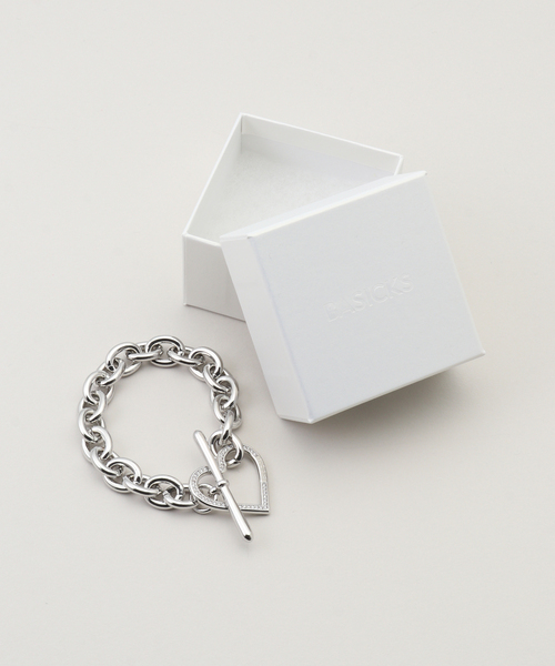 BASICKS（ベイシックス）の「BASICKS / ベイシックス Heart Link Flow Bracelet（ブレスレット・レディース・シルバー・FREE）」の8枚目の写真