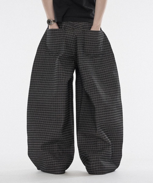 WISH FOR EVER（ウィッシュフォーエバー）の「【 4color / 3size 】ASSORT WIDE CURVE DOUBLE KNEE DENIM（その他パンツ・メンズ・ライトブルー/インディゴブルー/ブラック/ベージュ・SMALL/LARGE/MEDIUM）」の14枚目の写真