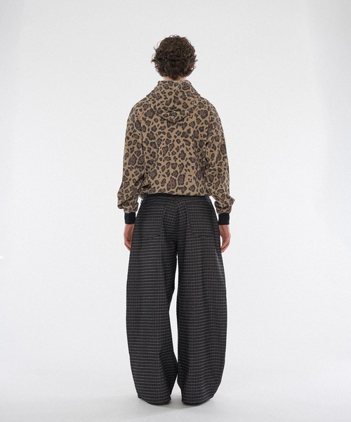 WISH FOR EVER（ウィッシュフォーエバー）の「【 4color / 3size 】ASSORT WIDE CURVE DOUBLE KNEE DENIM（その他パンツ・メンズ・ライトブルー/インディゴブルー/ブラック/ベージュ・SMALL/LARGE/MEDIUM）」の19枚目の写真