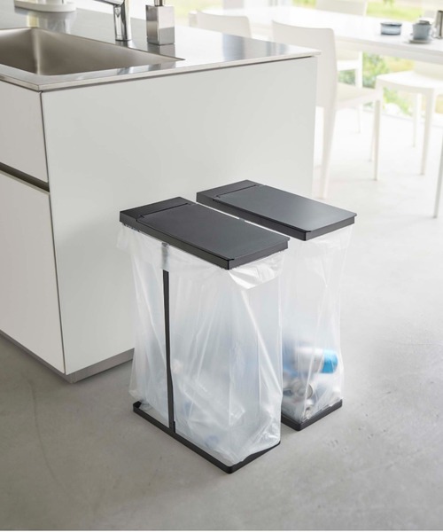 LBC（エルビーシー）の「【WEB限定】スリム蓋付き分別ゴミ袋ホルダー タワー 45L 2個組 （tower）6184, 6185（ダストボックス・レディース・ホワイト/ブラック・FREE）」の3枚目の写真