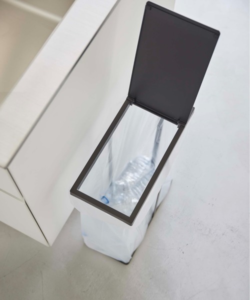 LBC（エルビーシー）の「【WEB限定】スリム蓋付き分別ゴミ袋ホルダー タワー 45L 2個組 （tower）6184, 6185（ダストボックス・レディース・ホワイト/ブラック・FREE）」の19枚目の写真