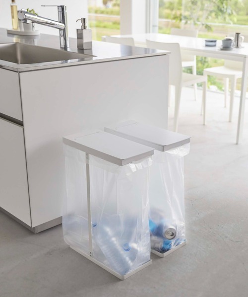 LBC（エルビーシー）の「【WEB限定】スリム蓋付き分別ゴミ袋ホルダー タワー 45L 2個組 （tower）6184, 6185（ダストボックス・レディース・ホワイト/ブラック・FREE）」の4枚目の写真