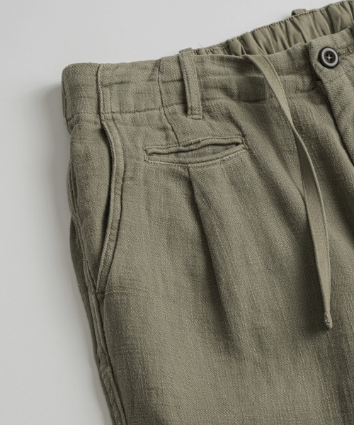 BEHEAVYER（ビヘイビアー）の「DYED SLUB R/C EASY TROUSERS khaki（その他パンツ・メンズ・その他・2/3/4）」の5枚目の写真
