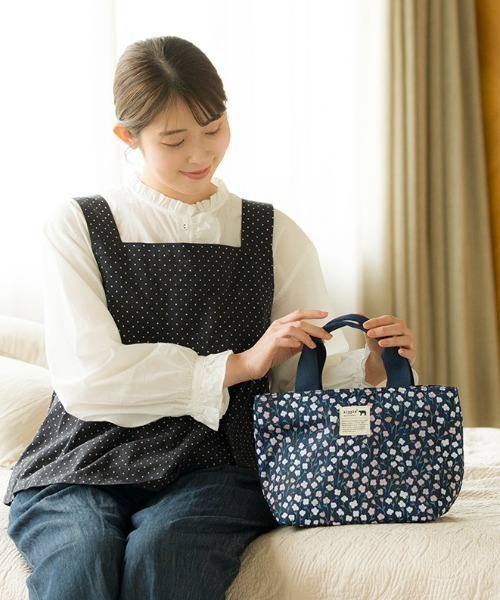 kippis(キッピス)の「保冷ランチトート<撥水加工>(エコバッグ/サブバッグ・レディース・ホワイト系その他3/ホワイト系その他/ブルー系その他/ホワイト系その他2/ブルー系その他2/ブラック・FREE)」の11枚目の写真