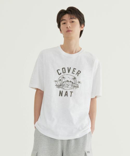 COVERNAT(カバーナット)の「スラブファームアイランドグラフィックTシャツホワイト(Tシャツ/カットソー・メンズ・その他・X-SMALL/SMALL/MEDIUM/LARGE/X-LARGE/XX-LARGE)」の1枚目の写真