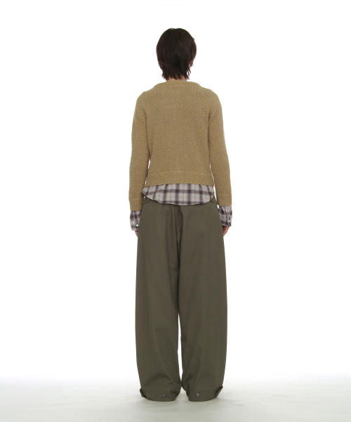 PARTIMENTO WOMEN(パルティメントウィメン)の「ブークルシャツ-ヘムレイヤードカーディガン_ベージュ(カーディガン/ボレロ・レディース・その他・SMALL/MEDIUM)」の7枚目の写真