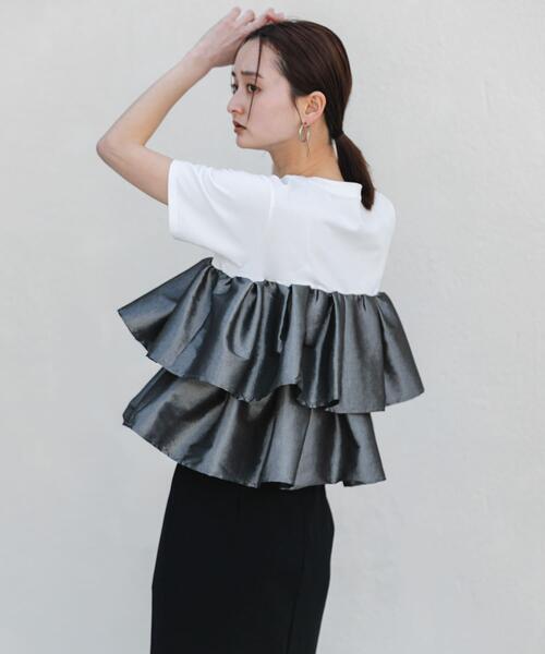 SENSE OF PLACE by URBAN RESEARCH(センスオブプレイスバイアーバンリサーチ)の「シャイニーフリルドッキングカットトップ(Tシャツ/カットソー・レディース・ホワイト系その他/ブラック/オフホワイト・ONE)」の15枚目の写真