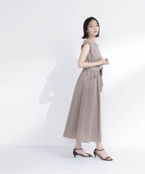 NATURAL BEAUTY BASIC(ナチュラルビューティーベーシック)の「【ちょうど、いい服】夏のお出かけ、るんるんワンピース(ワンピース・レディース・ブルー/パープル/ネイビー/モカ・P/S/LARGE/MEDIUM/SMALL)」の15枚目の写真