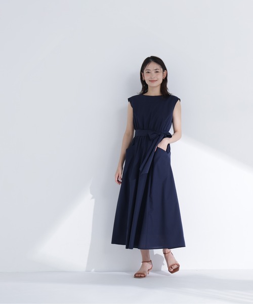 NATURAL BEAUTY BASIC(ナチュラルビューティーベーシック)の「【ちょうど、いい服】夏のお出かけ、るんるんワンピース(ワンピース・レディース・ブルー/パープル/ネイビー/モカ・P/S/LARGE/MEDIUM/SMALL)」の5枚目の写真