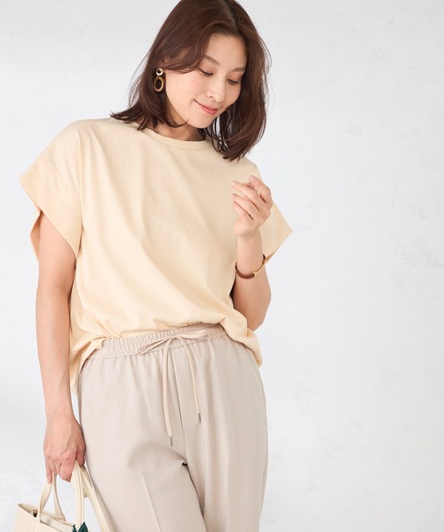 GALLORIA（ギャローリア）の「ゆるシルエットプルオーバー（Tシャツ/カットソー・レディース・ライトイエロー/オフホワイト/ブラック/カーキ・S/M/LL/L）」の4枚目の写真