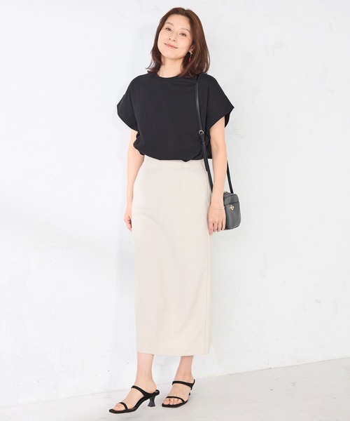 GALLORIA（ギャローリア）の「ゆるシルエットプルオーバー（Tシャツ/カットソー・レディース・ライトイエロー/オフホワイト/ブラック/カーキ・S/M/LL/L）」の12枚目の写真