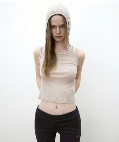 OJOS(オホス)の「【OJOS】Rib Hood Sleeveless / 【オホス】シアーレイヤードリブフード付きタンクトップ(タンクトップ・レディース・グレー/ブラック/ホワイト/ピンク・01)」の4枚目の写真