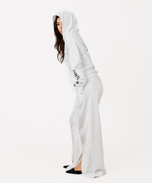 BEEDEN（ビーデン）の「JUST FIT WZIP HOODIE（パーカー・レディース・ホワイト/ブラック/ピンク/グレー・FREE）」の5枚目の写真