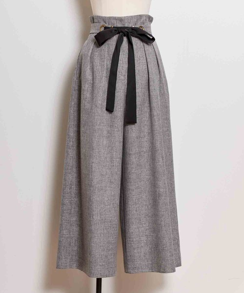NOELA(ノエラ)の「デザインベルトワイドパンツ(その他パンツ・レディース・ベージュ/その他1・S/M)」の12枚目の写真