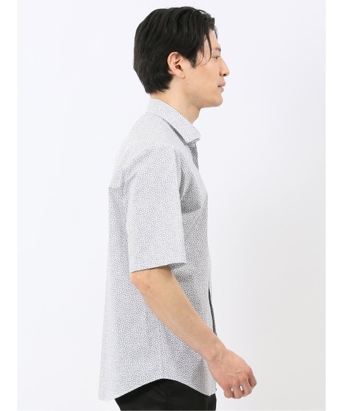 TAKA-Q(タカキュー)の「【ストレッチ コットンブレンド】タカキュー 綿混 ブロード 小花 ワイドカラー 半袖 シャツ(シャツ/ブラウス・メンズ・ライトグレー・X-LARGE/LARGE/MEDIUM)」の4枚目の写真