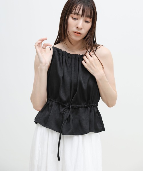 select MOCA(セレクトモカ)の「ウエストドロストサテンギャザーキャミ(キャミソール・レディース・オフホワイト/ブラック/カーキ・FREE)」の12枚目の写真