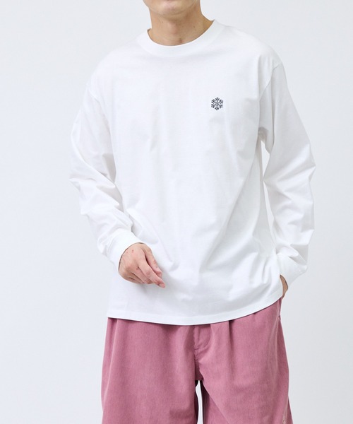 le cercle ADAM ET ROPE'(ルセルクルアダムエロペ)の「GreenlandグラフィックロングスリーブTシャツ(Tシャツ/カットソー・メンズ・オフホワイト/ブラック・L/LL/M)」の21枚目の写真