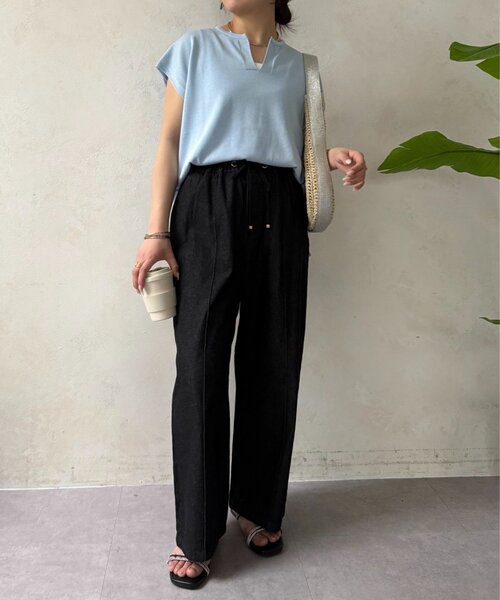 Jena espace merveilleux（ジェナ　エスパスメルヴェイユ）の「キーネックフレンチニット（ニット/セーター・レディース・チャコールグレー/サックスブルー/アイボリー・FREE）」の19枚目の写真