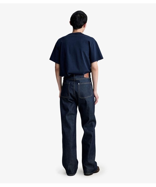 A.P.C.(アーペーセー)の「T-SHIRT A.P.C. X BRAINDEAD 3(Tシャツ/カットソー・メンズ・ネイビー・L/M/S)」の3枚目の写真