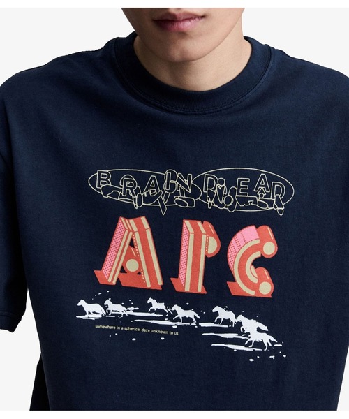 A.P.C.(アーペーセー)の「T-SHIRT A.P.C. X BRAINDEAD 3(Tシャツ/カットソー・メンズ・ネイビー・L/M/S)」の4枚目の写真