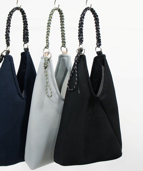 BIRTHDAY BAR（バースデイバー）の「PARACOPD HANDLE MESH TOTE（トートバッグ・レディース・ブラック/ライトグレー・0）」の3枚目の写真