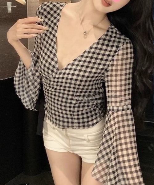 NoBelle（ノベル）の「チェック柄　シアーVネックフリル袖ブラウス（シャツ/ブラウス・レディース・ブラック・M/S）」の5枚目の写真