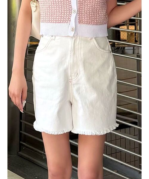 CALNAMUR（カルナムール）の「デニムショートパンツ（デニムパンツ・レディース・ブルー/ホワイト・SMALL/MEDIUM）」の2枚目の写真