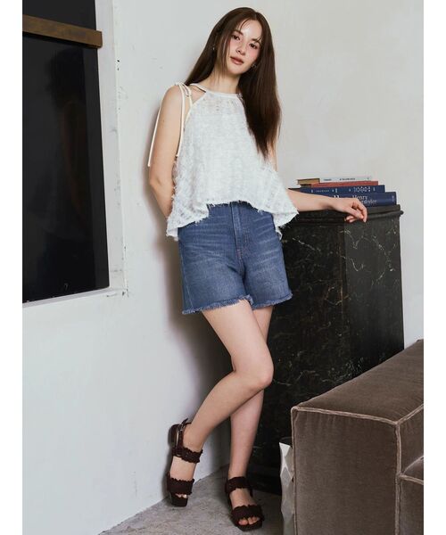 CALNAMUR（カルナムール）の「デニムショートパンツ（デニムパンツ・レディース・ブルー/ホワイト・SMALL/MEDIUM）」の6枚目の写真